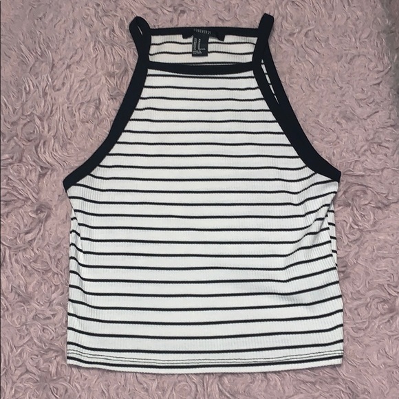 Forever 21 Tops - Forever 21 Crop Tank